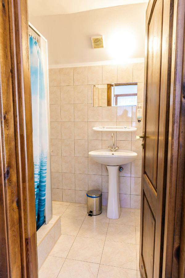 Osrodek Wypoczynkowy Tarnica Bed and Breakfast Solina  Exteriör bild